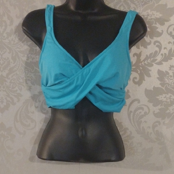 VENUS Blue Bikini Swimwear Collection - Picture 2 of 4